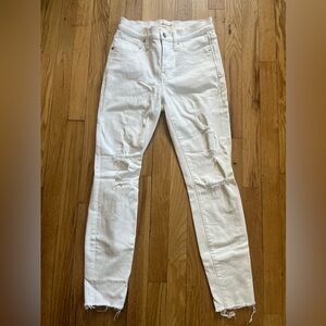 Madewell Women's White Distressed Skinny Jeans